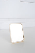 ESPEJO PEQUEÑO CON PEDESTAL BEIGE